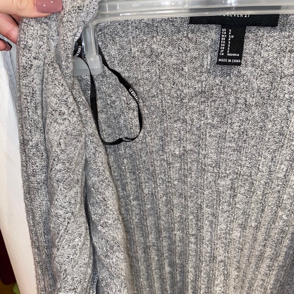 Cardigan - Picture 3 of 3